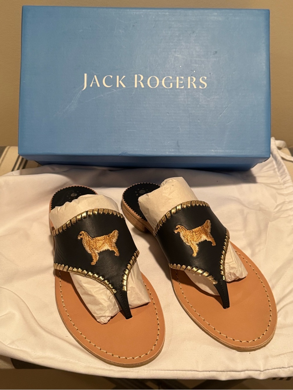 NWOT Jack Rogers Navy Blue & Tan Embroidered Dog Thong Sandals - Women’s size 9 - Picture 2 of 9